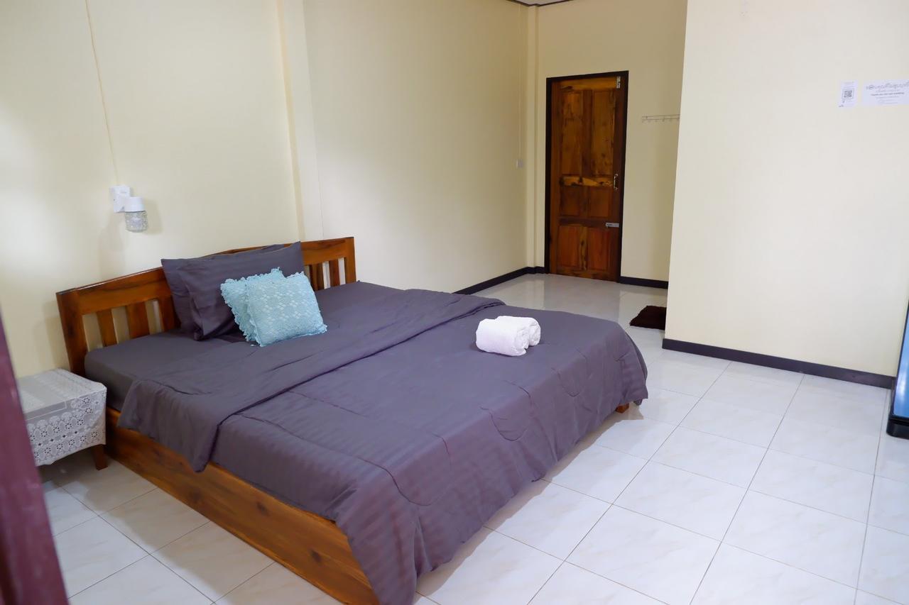 Baansuan Resort Don Sak Екстериор снимка