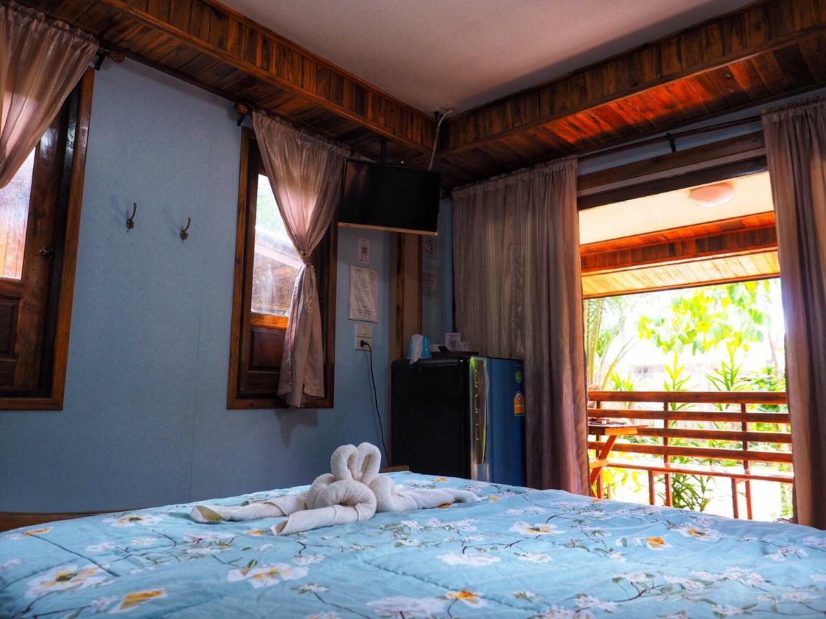 Baansuan Resort Don Sak Екстериор снимка