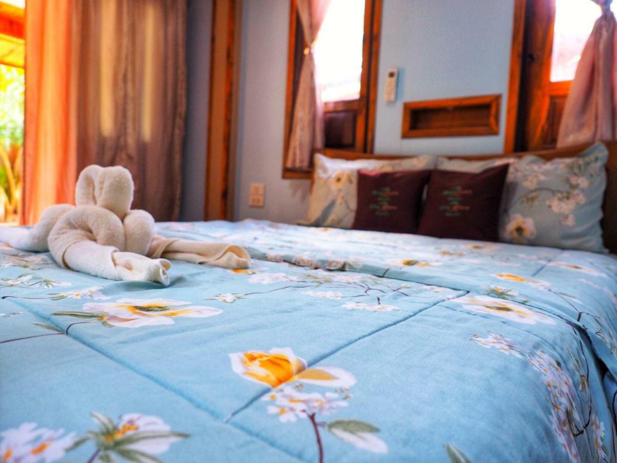 Baansuan Resort Don Sak Екстериор снимка